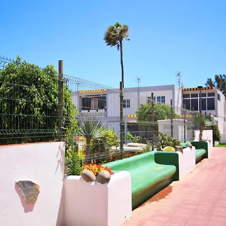 Cute 2 Bedrm Apart Ground Floor, Garden View Wifi * Arona (Tenerife)
