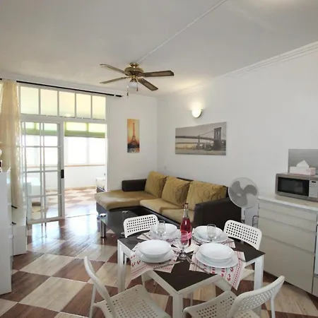 Apartman Cute 2 Bedrm Apart Ground Floor, Garden View Wifi Arona