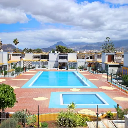 Apartman Cute 2 Bedrm Apart Ground Floor, Garden View Wifi Arona